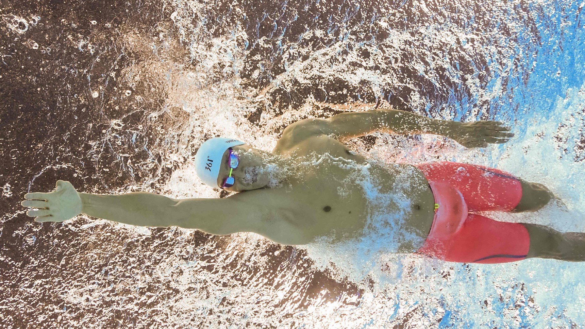 “校园足球赛事覆盖率扩大，参与学生人数持续增长”，校园足球联赛竞赛规程